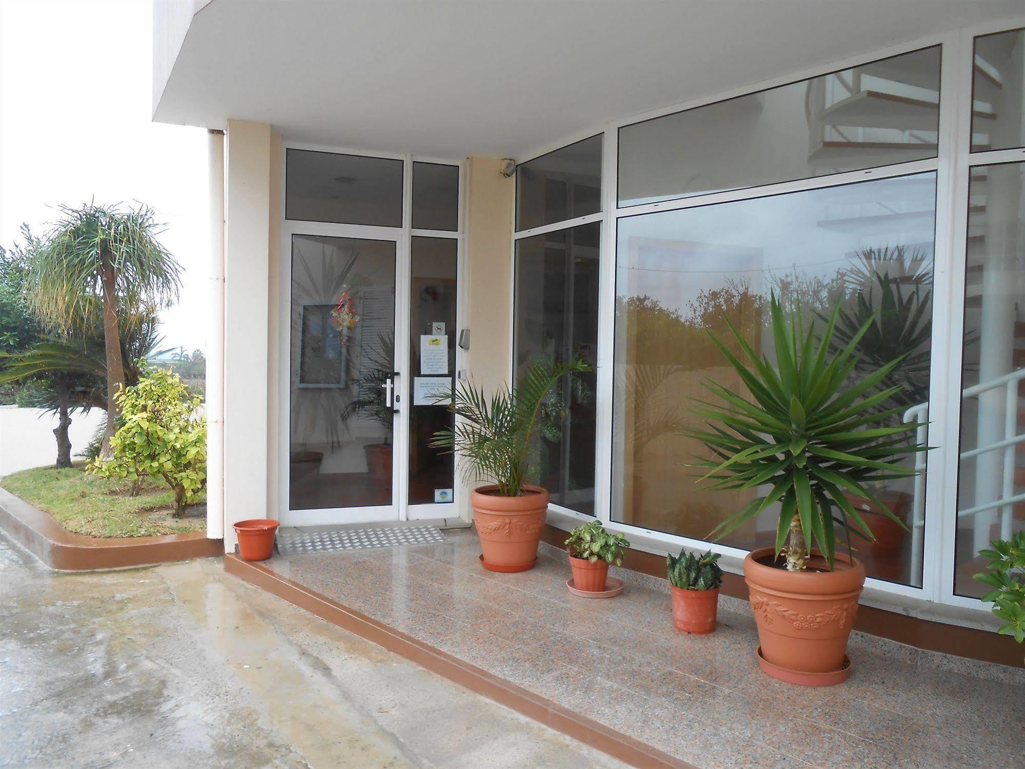 Areia Dourada Hotel Porto Santo Exterior photo